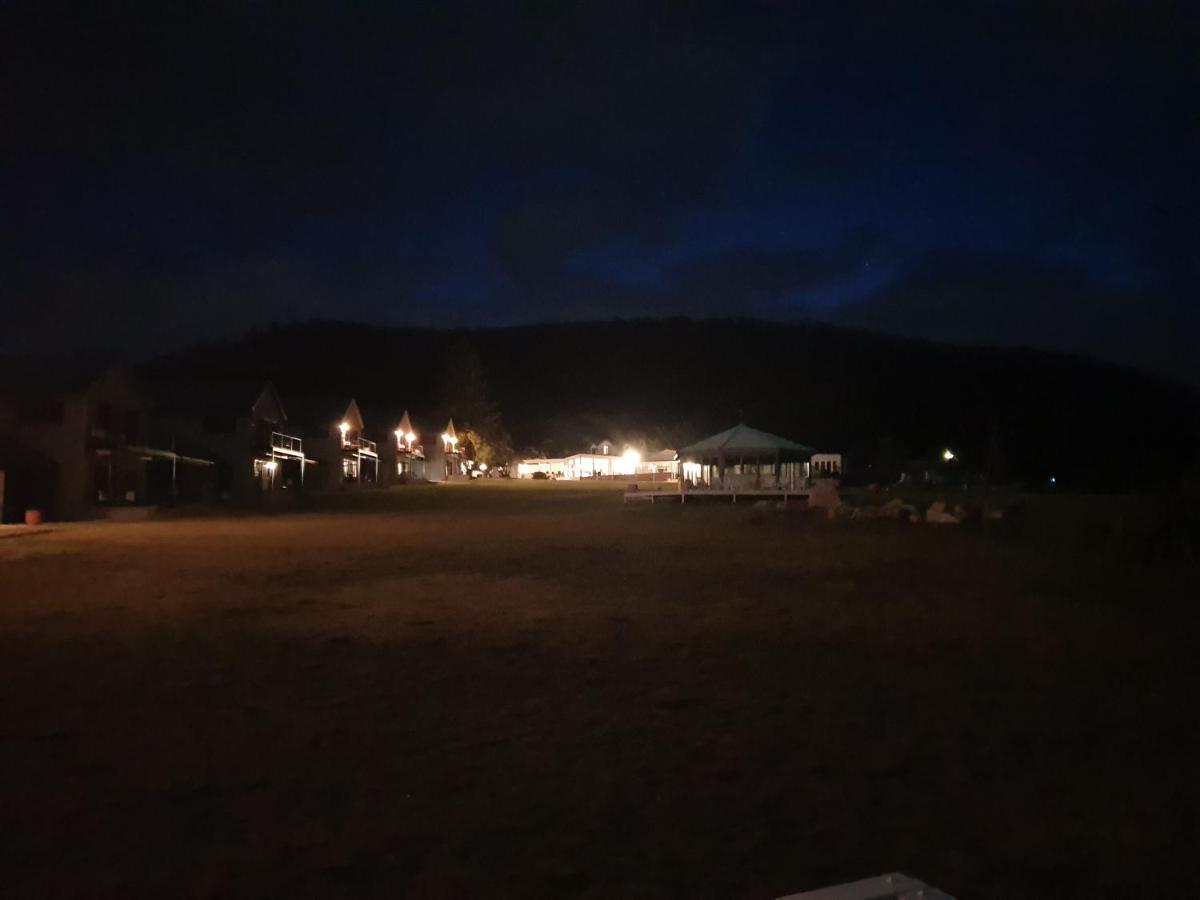 Diamond Island Resort&Bicheno Penguin Show Exterior foto
